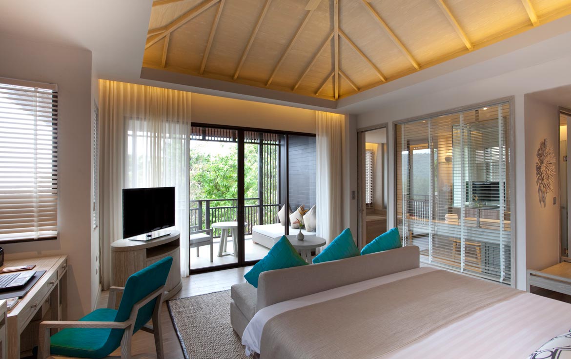 2590-22 Pullman Phuket Arcadia Naithon Beach Hotel | Accor Vacation ClubPerched on the headland overlooking the crystal water of the Andaman sea, Pullman Phuket Arcadia Naithon Beach Resort has contemporary rooms