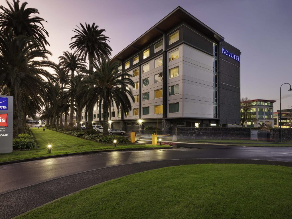 Ibis Auckland Ellerslie Exterior