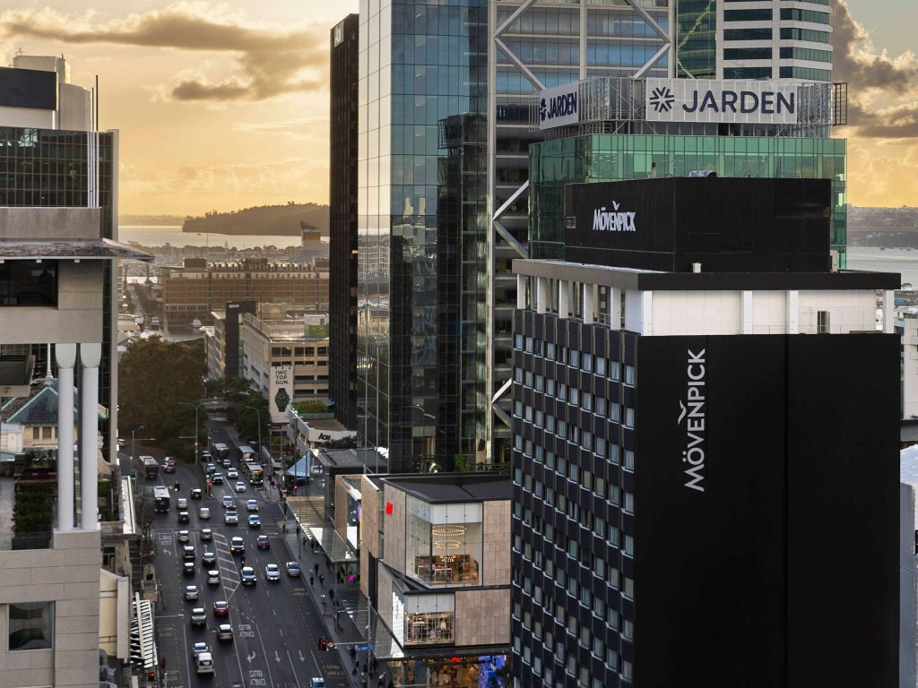 Mövenpick Hotel Auckland Exterior