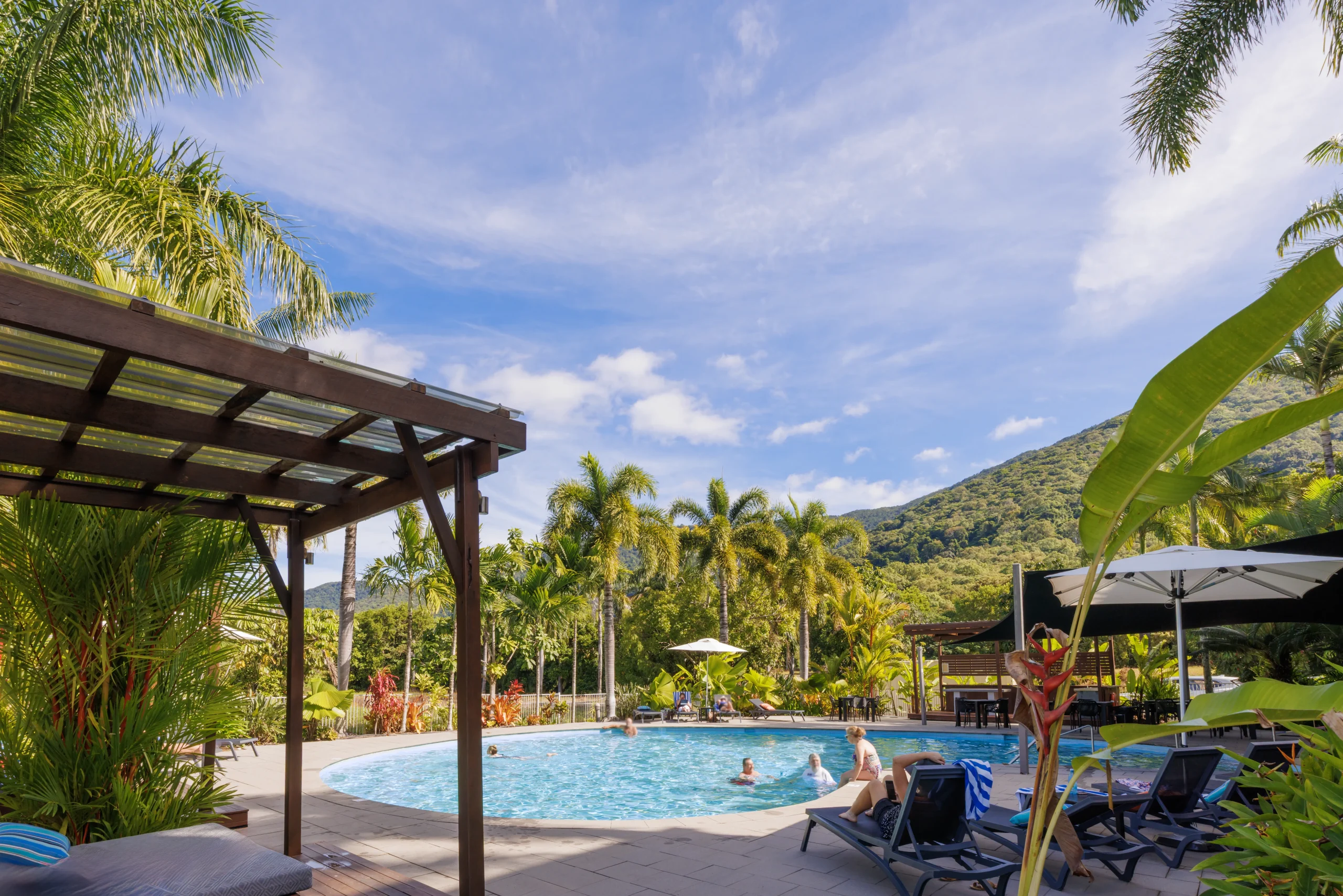 Palm Cove Resort